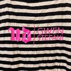 Urban Decay x Gwen Stefani T-shirt - Large